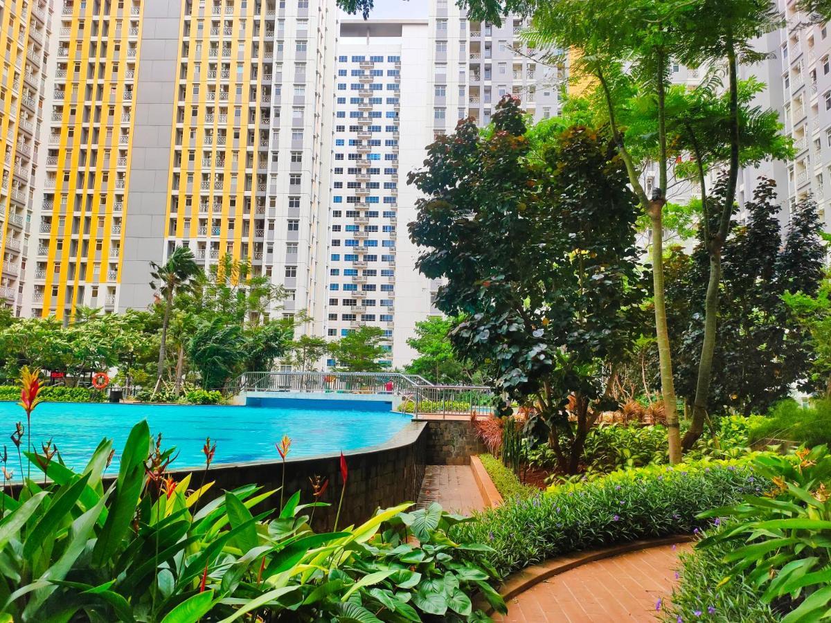 The Furnish Springlake Summarecon Bcbd With An Amazing View For Healing